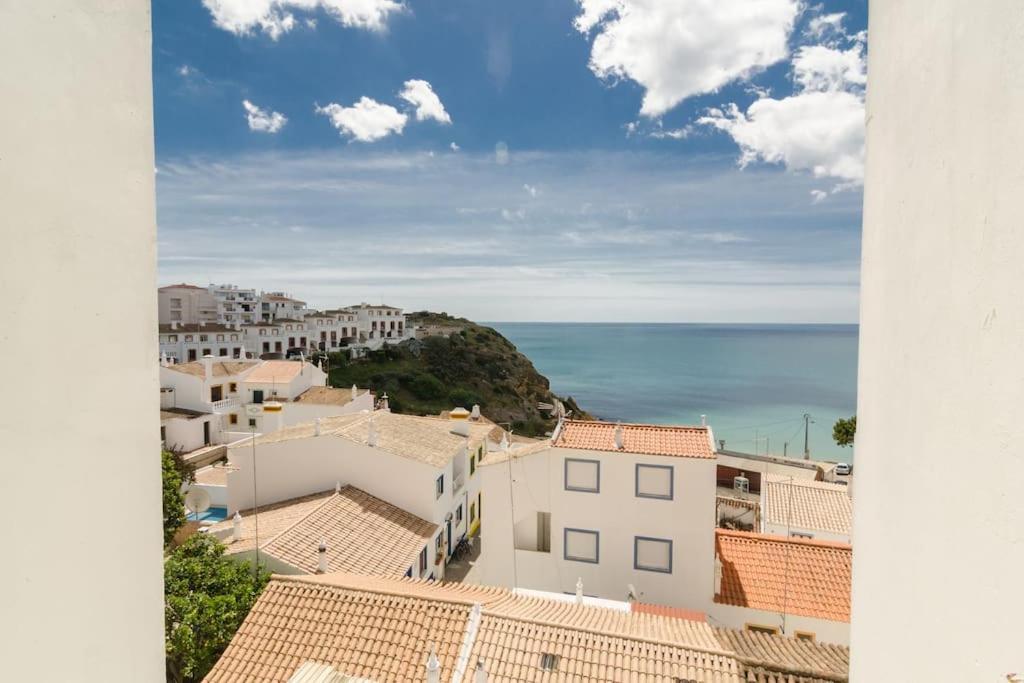 בורגאו Apartment With Amazing Sea View מראה חיצוני תמונה